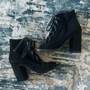 Chinese Laundry Kristin Cavallari Layton Suede Black Booties Boots Women’s 7